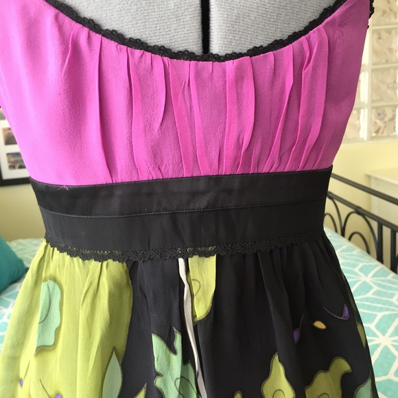 Dress - Picture 4 of 7